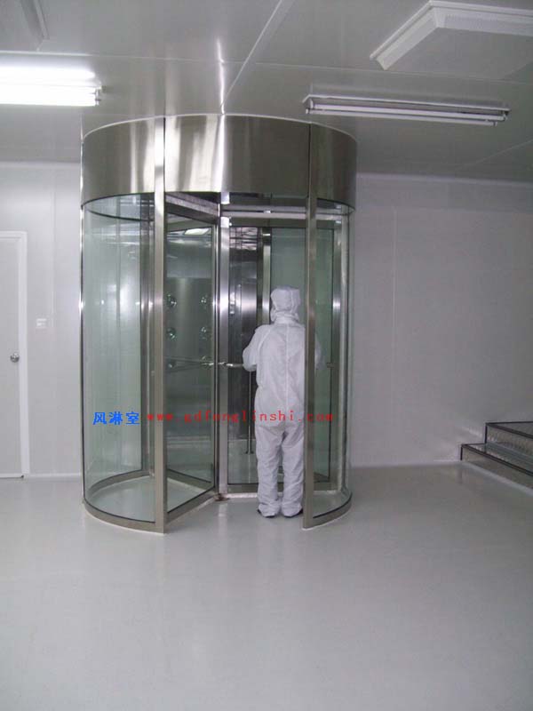 人員進(jìn)出旋轉(zhuǎn)門(mén)風(fēng)淋室 人員進(jìn)出旋轉(zhuǎn)門(mén)風(fēng)淋室