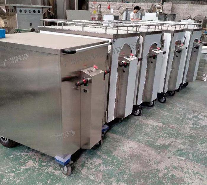 無菌物品電動運(yùn)送車又稱為無菌物品運(yùn)送車、無菌密封下送車、無菌物品回收車。 無菌物品電動運(yùn)送車又稱為無菌物品運(yùn)送車、無菌密封下送車、無菌物品回收車。