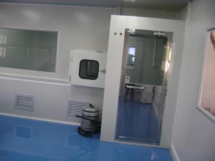 風(fēng)淋室的位置選擇至關(guān)重要 風(fēng)淋室的位置選擇至關(guān)重要